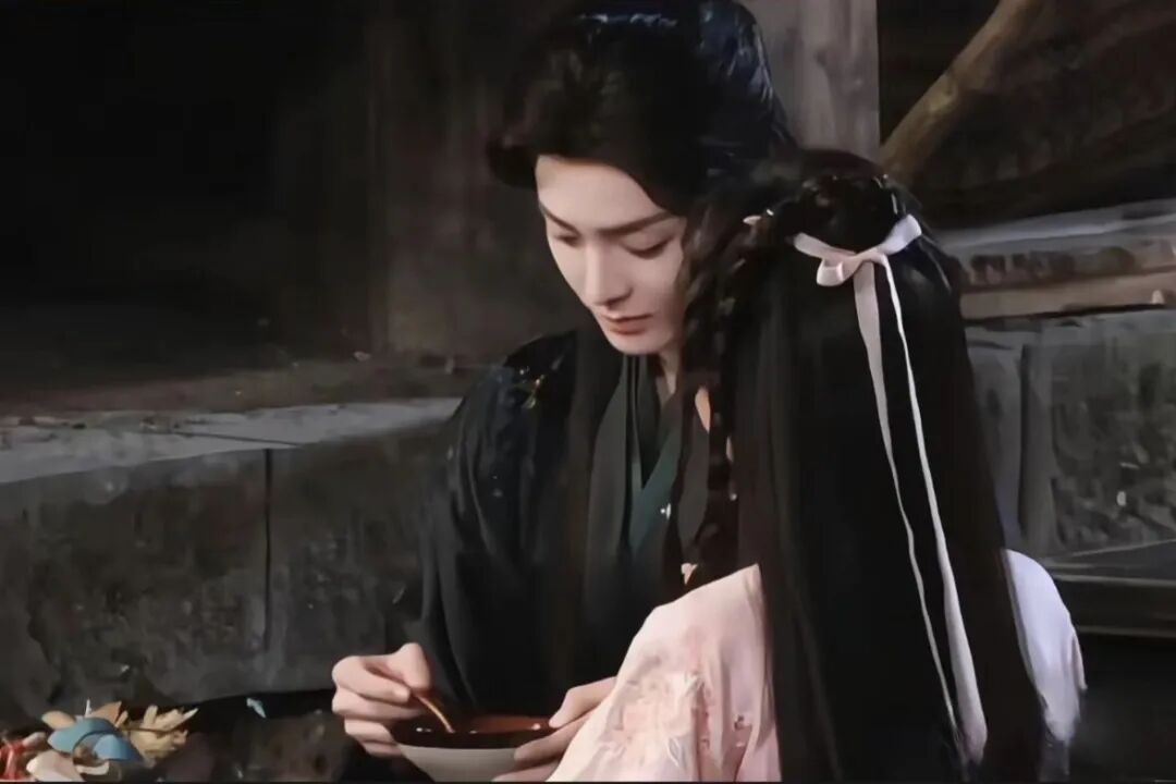 谭松韵新剧过审，赵丽颖出演反派