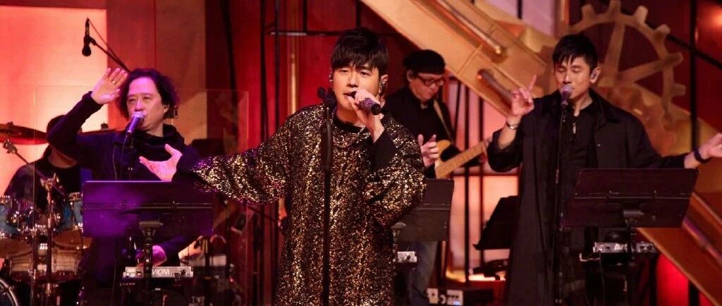 他越来越会玩了！