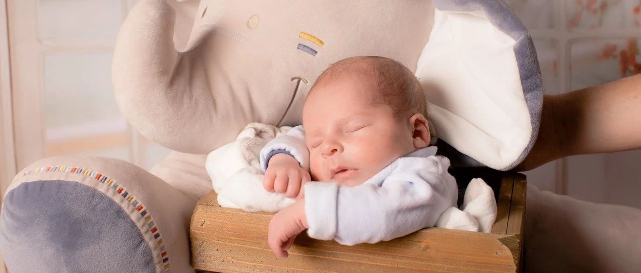 宝宝夜半梦惊醒，如何鉴定和护理？