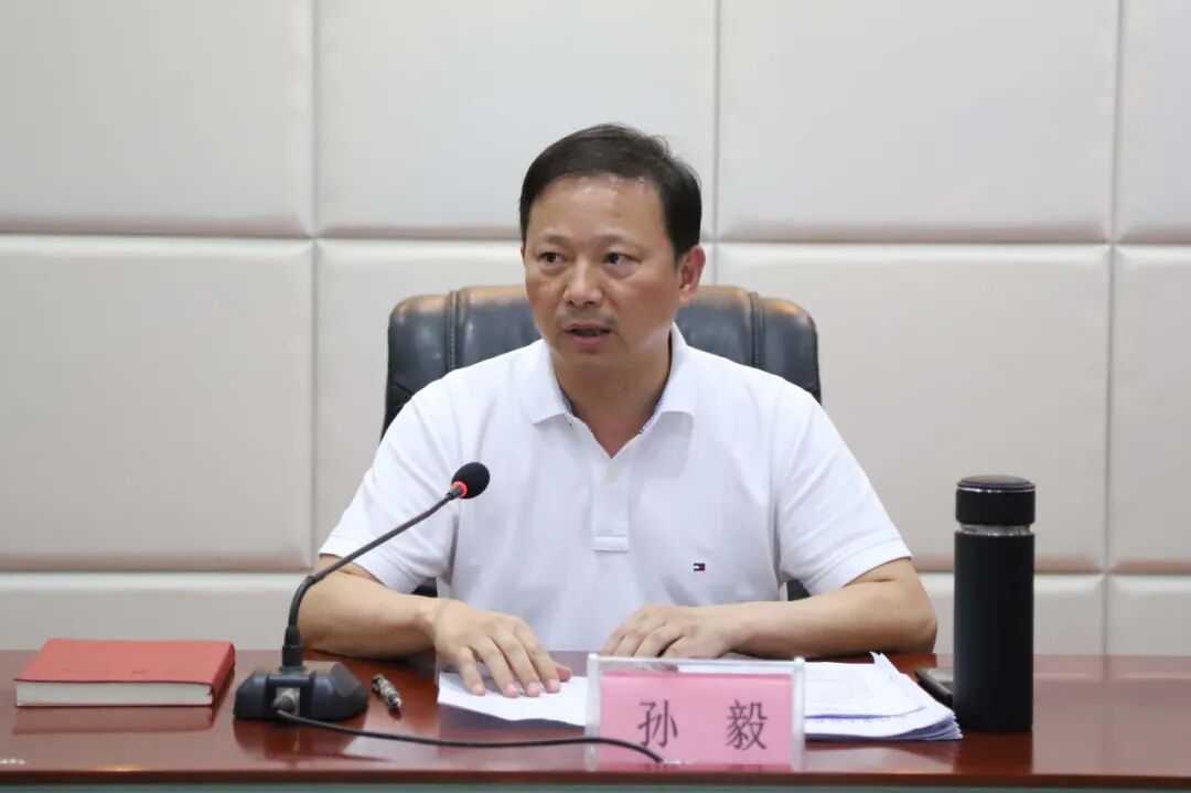 再安排再部署青云谱区新冠肺炎防控领导小组召开调度会