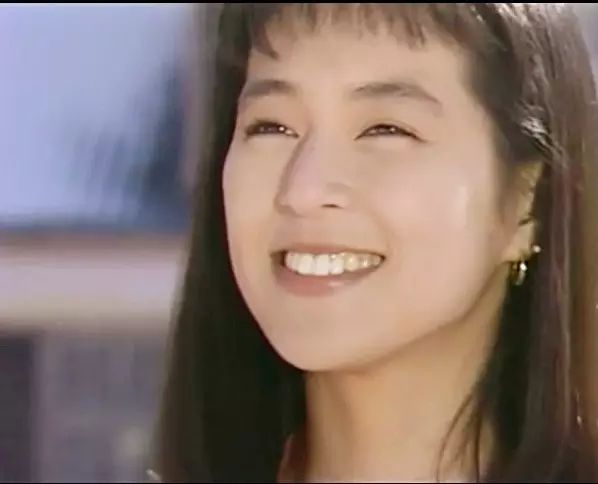 她的笑顏堪稱日劇經典 也影響了一代中國人 如今年過50依舊是女神 日劇與音樂部屋 微文庫