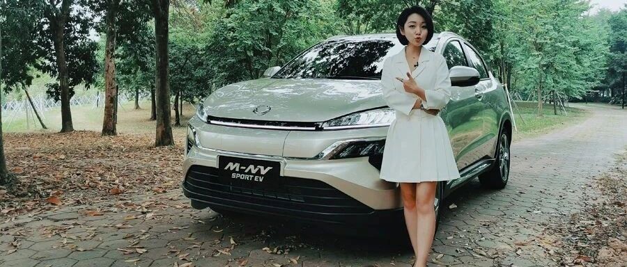 视频|小姐姐带你认识一位新朋友 试驾东风Honda M-NV