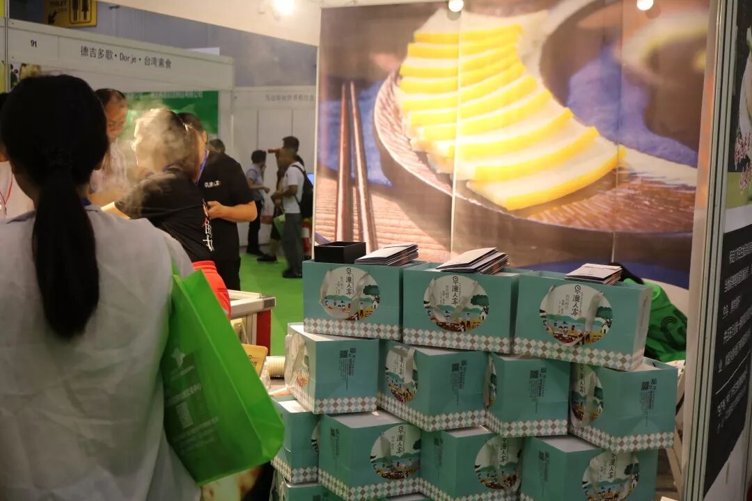 早渔人家“0添加”荆州鱼糕，引爆中国成都餐饮供应链博览会(图9)