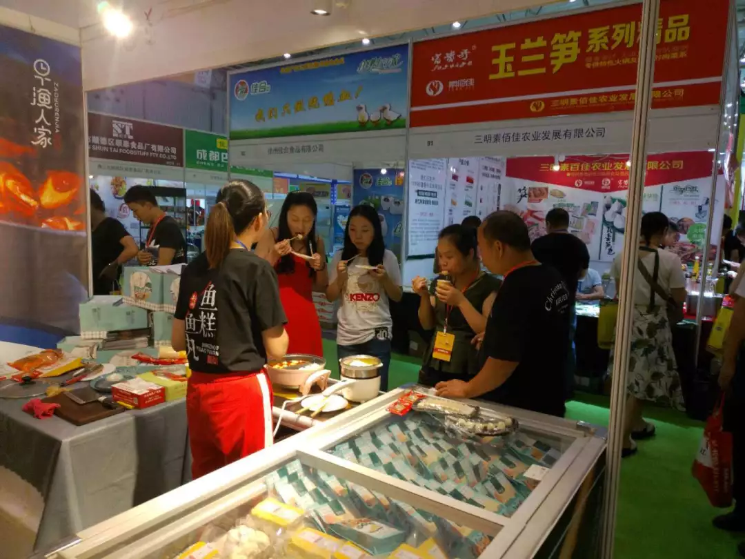 早渔人家“0添加”荆州鱼糕，引爆中国成都餐饮供应链博览会(图7)