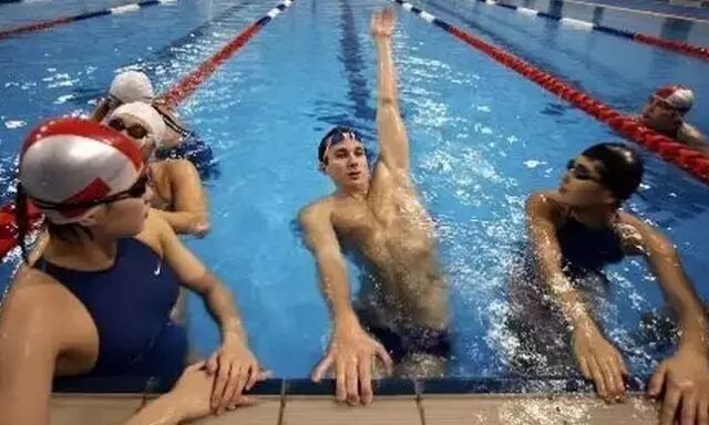 北京游泳教练培训