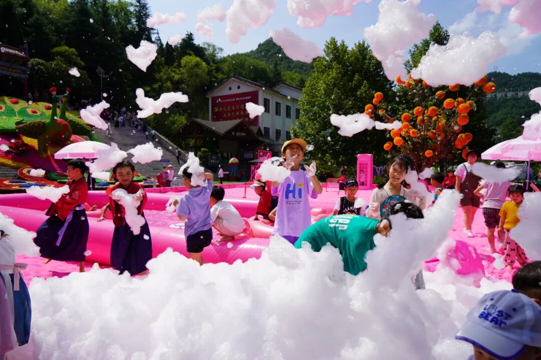 明晚（7月15日）七点半，不见不散！