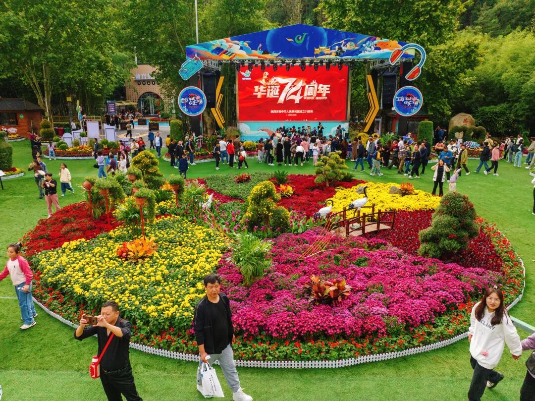 鸡冠洞 | 金秋新场景倍受追捧 国庆新体验赞不绝口