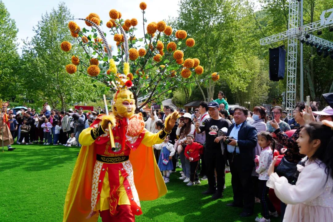 非遗过端午，鸡冠洞邀您一起包槲包、钓槲包、制香囊......