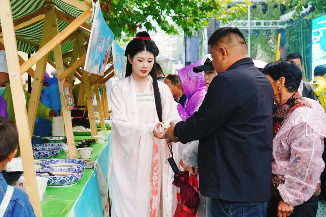 鸡冠洞 | 金秋新场景倍受追捧 国庆新体验赞不绝口