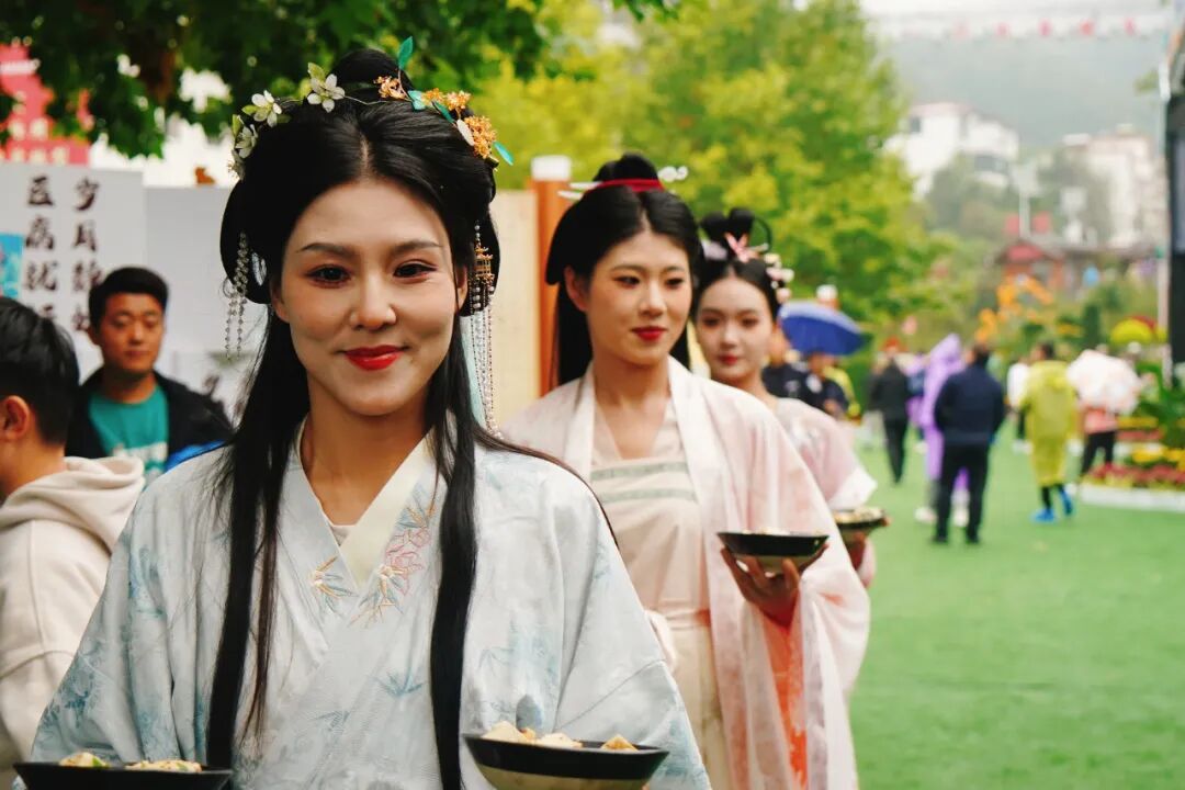 鸡冠洞 | 金秋新场景倍受追捧 国庆新体验赞不绝口