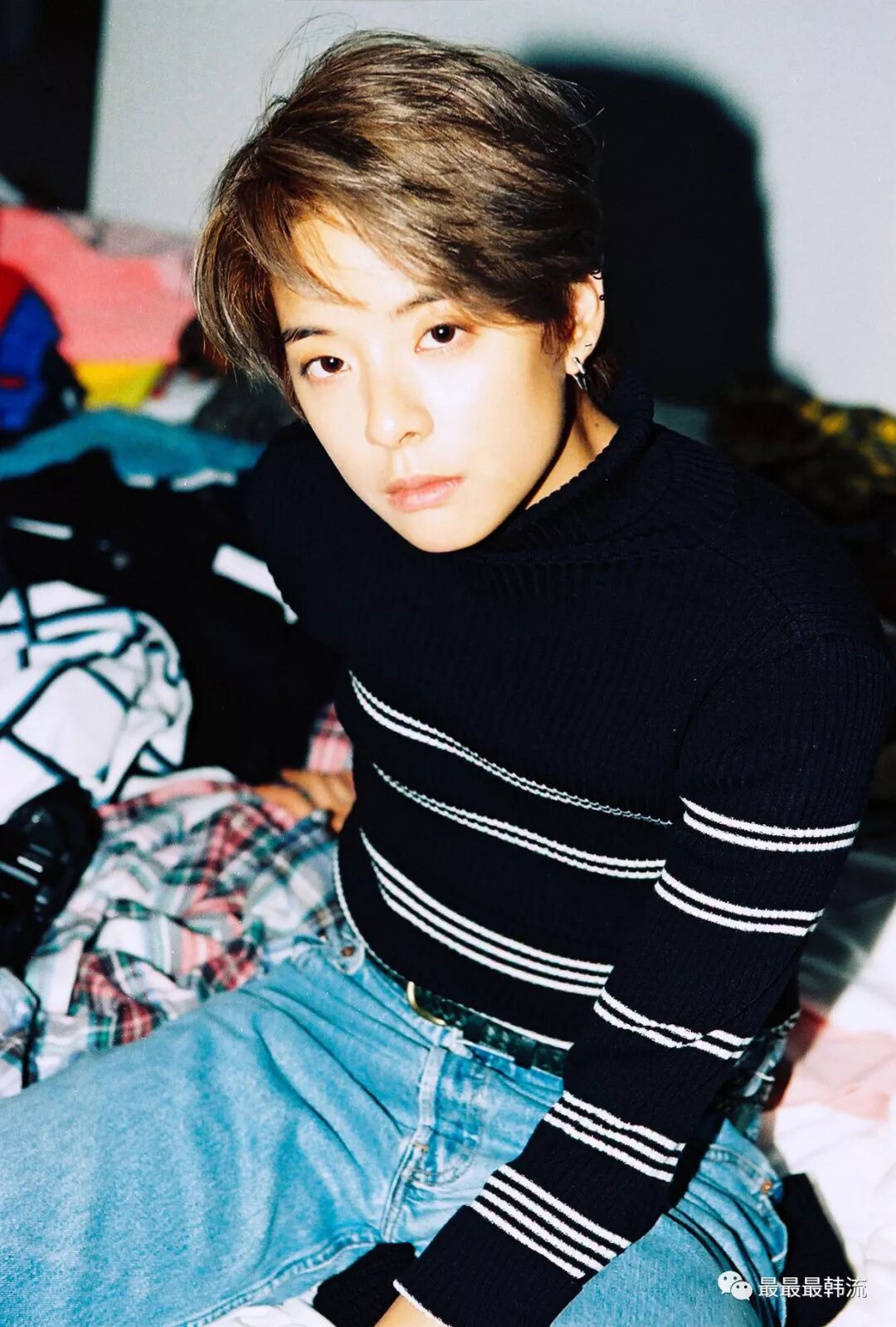 刘逸云这些年一直以中性形象示人,所以她在《4 walls》里的单人预告照