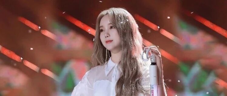 她私联粉丝被狙了？