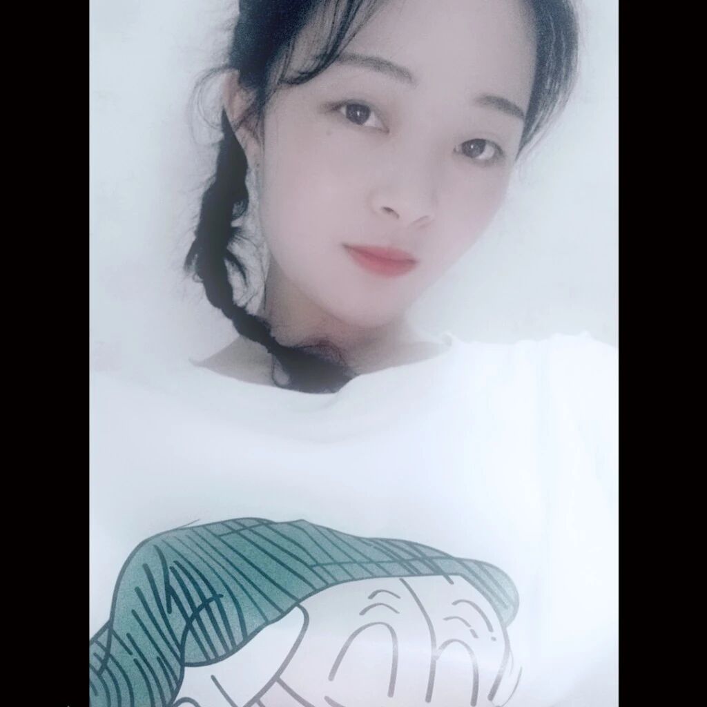 乾易莱精选服饰工厂