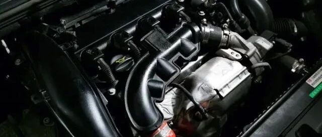 发动机都带T，机械增压和涡轮增压谁更好？