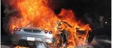 汽车自燃有多恐怖？其实汽车自燃早有预兆