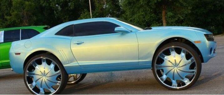 为什么买车选“小轮毂”比“大轮毂”更明智?