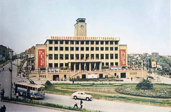 企業(yè)畫冊(cè)印刷_重慶印刷畫冊(cè)印刷_畫冊(cè)印刷重慶