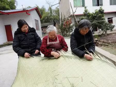 三驱镇地处大足西部,全镇幅员面积76.28平方公里,是一个典型的农业镇.