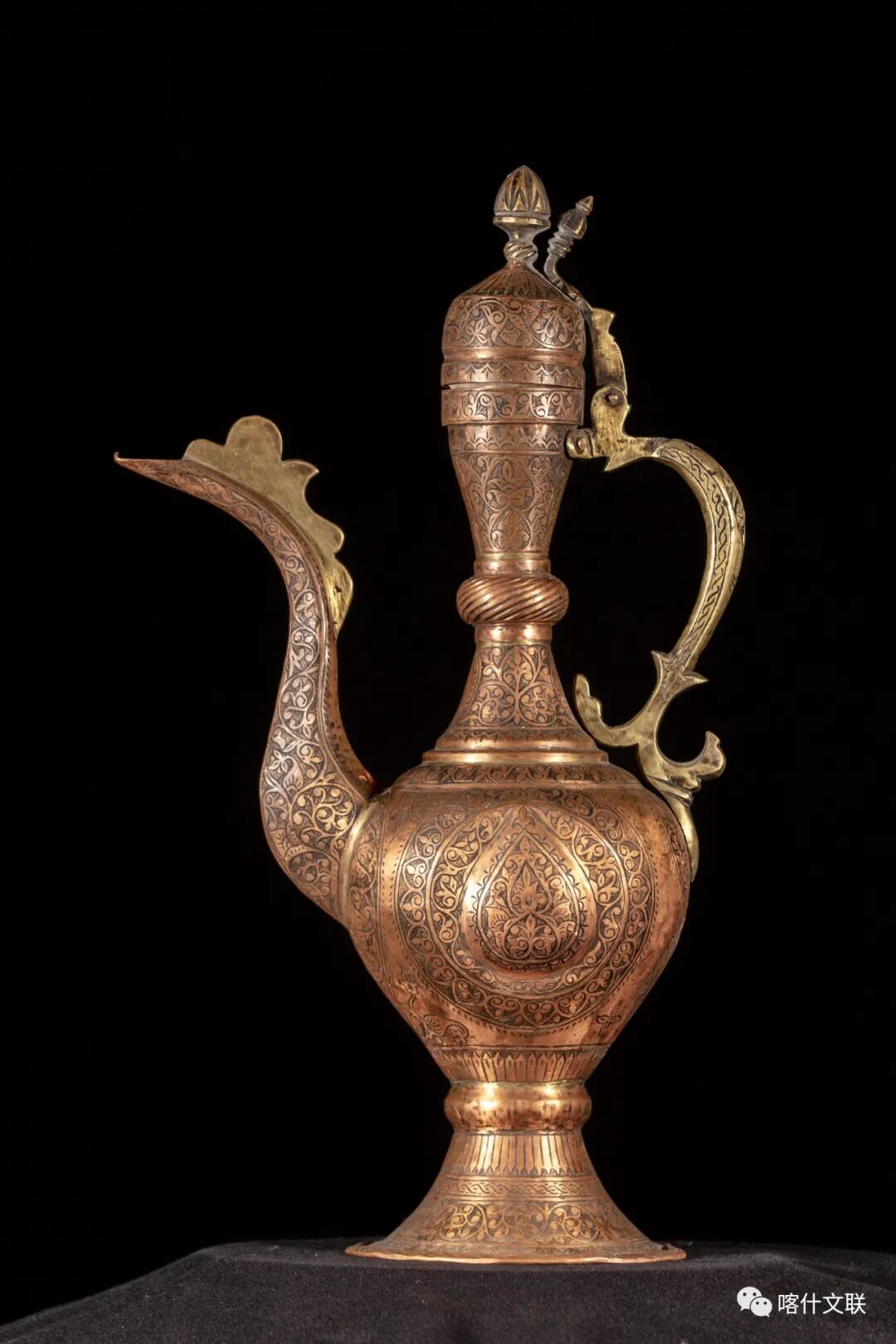 民间艺术展喀什铜器独具匠心之精美艺术品