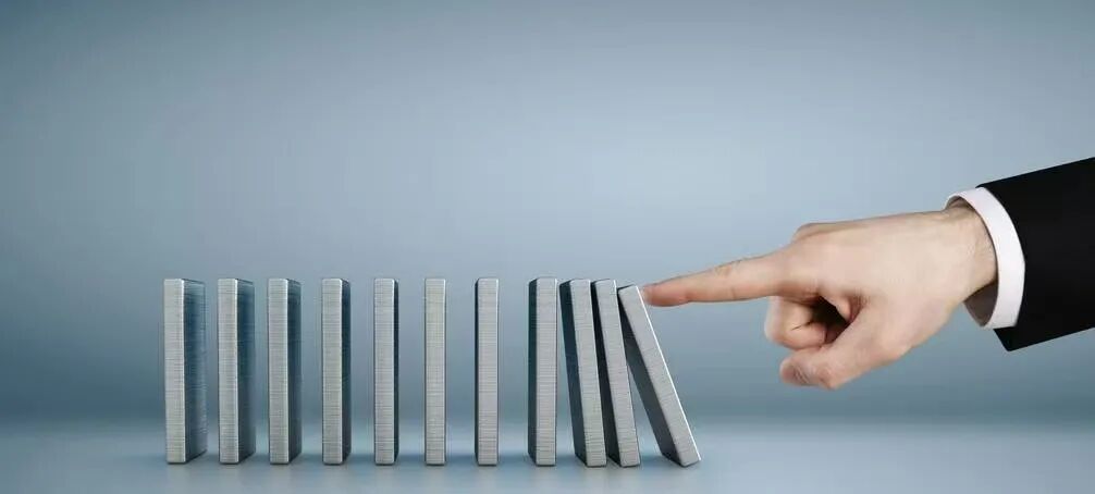 进与退：定制家居巨头门店数量“加减法”背后的行业大洗牌