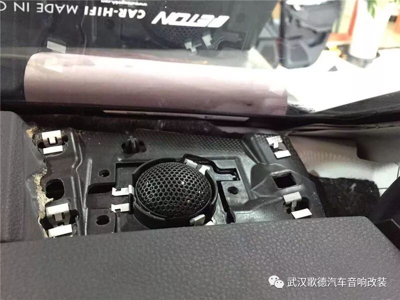 我的音響我做主 武漢保時捷Macan汽車音響改裝