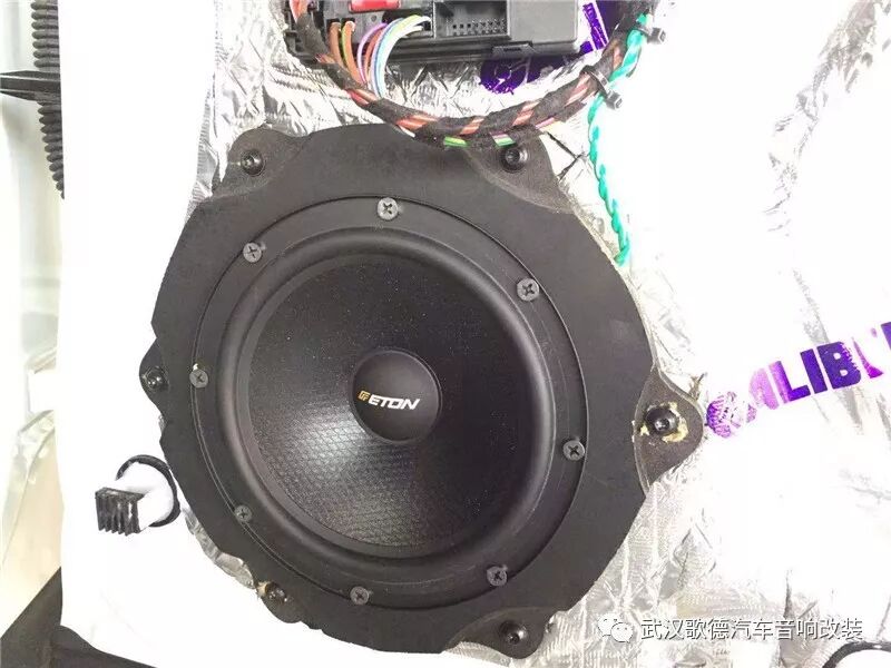 我的音響我做主 武漢保時捷Macan汽車音響改裝