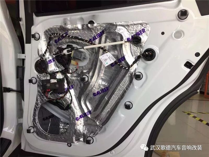 我的音響我做主 武漢保時捷Macan汽車音響改裝