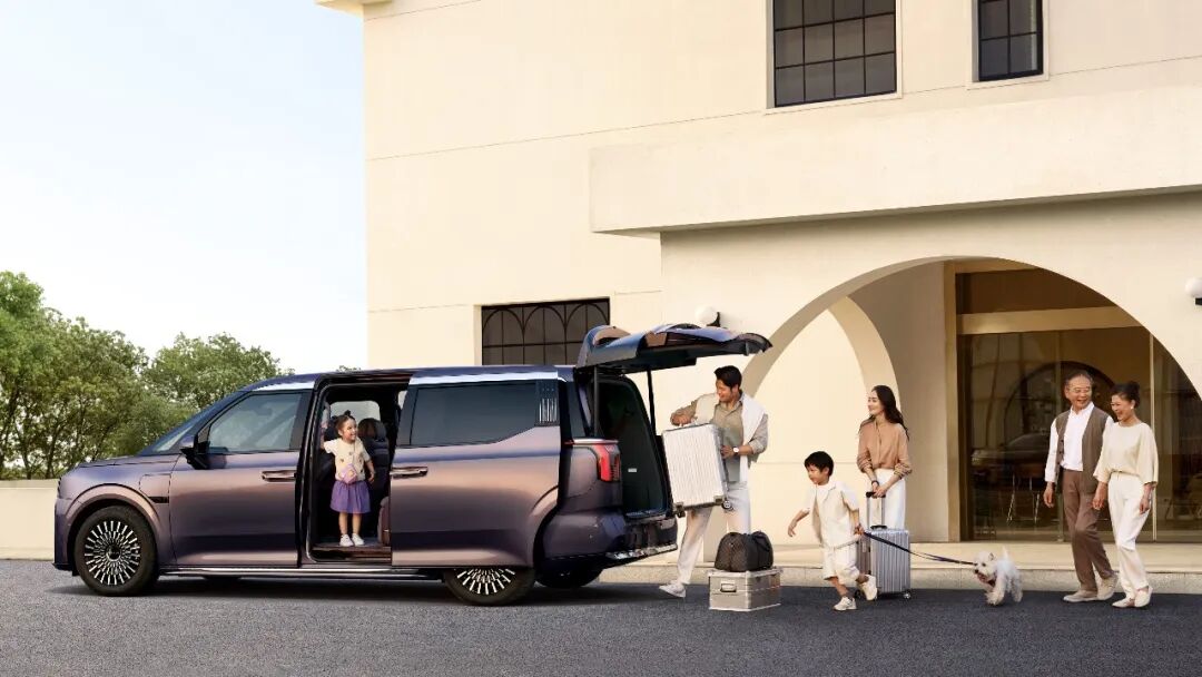 极氪009的&ldquo;阳谋&rdquo;：现款立标杆，新款定新局