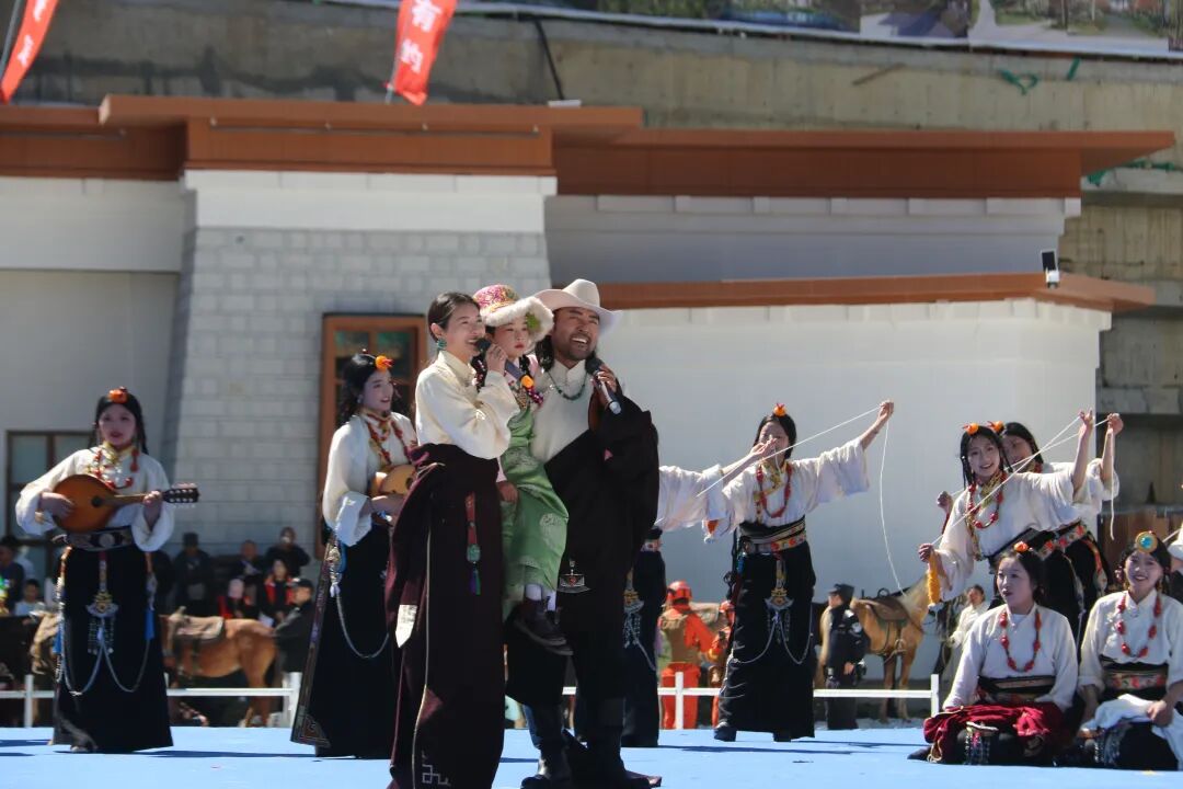 དར་མདོའི་བོད་ཟླ4པའི་ཚེས8ཉིན་གྱི་རི་སྐོར་དུས་ཆེན་འདི་ལྟར་རོལ།