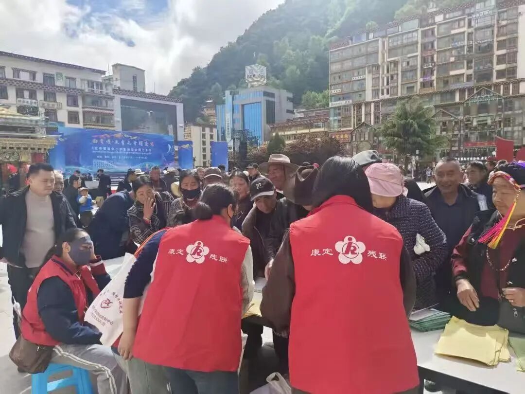དབང་སྐྱོན་རོགས་སྐྱོར་ཉིན་མོར་དར་མདོ་ནས་བྱེད་སྒོ་འདི་འདྲ་སྤེལ།