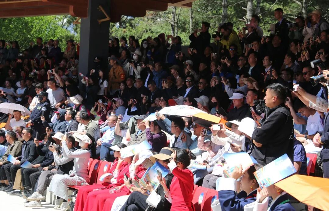 དར་མདོའི་བོད་ཟླ4པའི་ཚེས8ཉིན་གྱི་རི་སྐོར་དུས་ཆེན་འདི་ལྟར་རོལ།