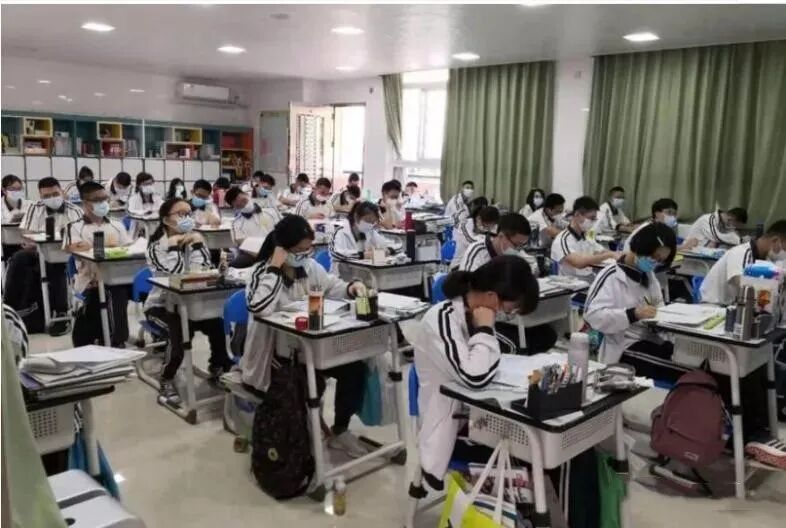 龙虎门国语高清mp4下载_江湖龙虎门国语高清_虎门外国语学校