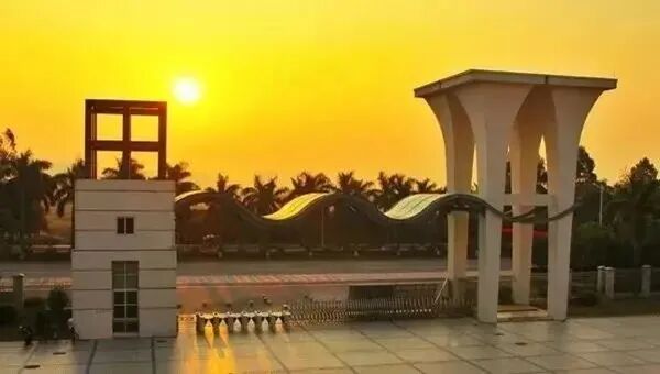 龙虎门国语高清mp4下载_虎门外国语学校_江湖龙虎门国语高清