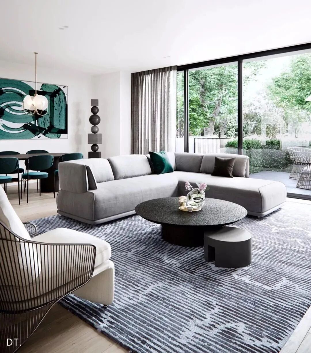 家裝進(jìn)行時(shí)