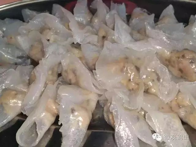 鹤山有个越夜越热闹的墟市,在这能吃上各种特色宵夜!