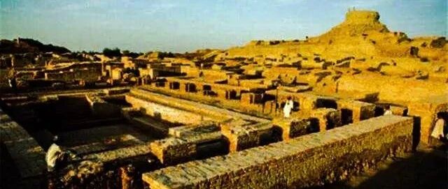 唐人动不动就要斩楼兰，楼兰到底犯了什么事，让唐人如此念念不忘