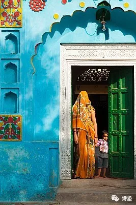 小叮当亲子读诗:嘎吱响的门,你有你理想?诗塾课(220) 小叮当亲子读诗:嘎吱响的门,你有你理想?诗塾课(220)