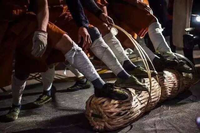 做人当做黑马，喝茶就喝黑茶