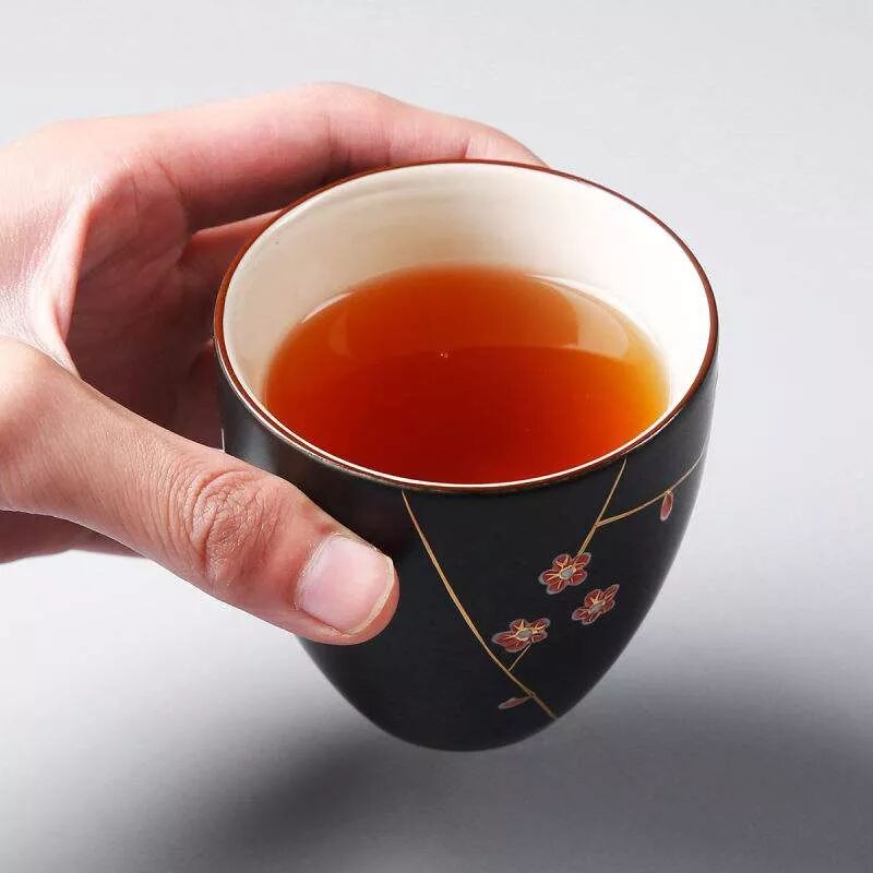 一杯黑茶，致我最在乎的人！