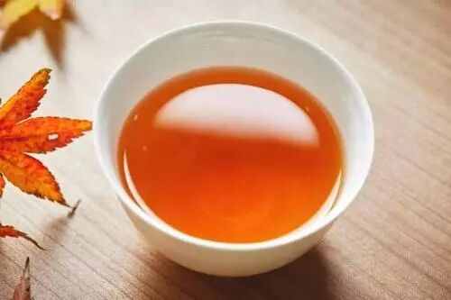 今晚除夕夜过后欢度春节，可别忘了喝黑茶！