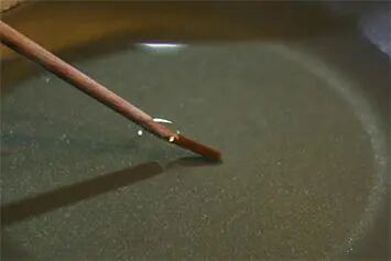 炒菜用什么油比较好_炒菜用什么油比较健康_坐月子炒菜吃什么油好