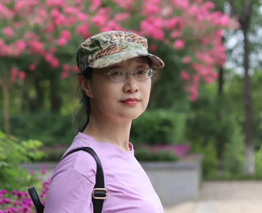 贾志红.jpg
