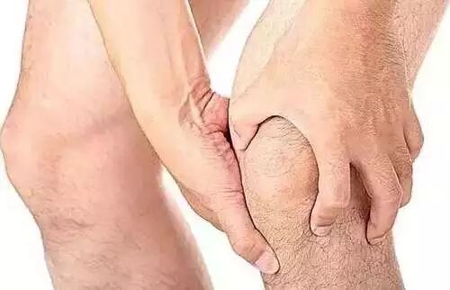 白酒和它泡，不用怕膝盖“滑膜炎”疼的不能走路!