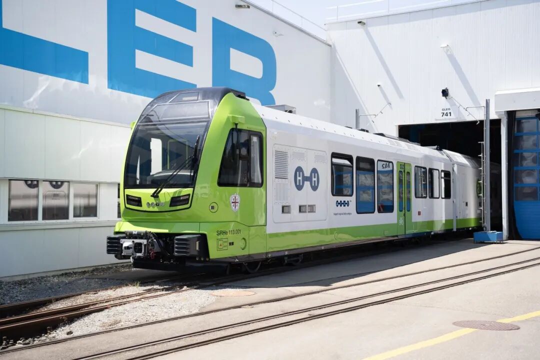 stadler-hidrogen-1.jpg