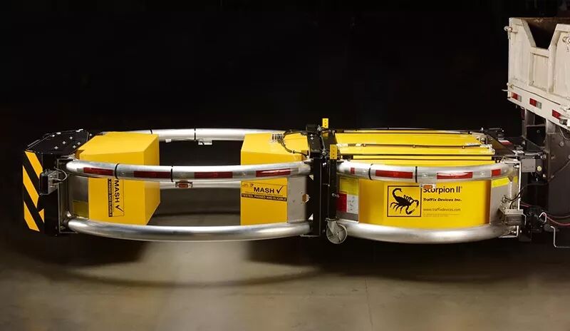 国外发明的卡车追尾防护装置，你觉得能管用么？的图9