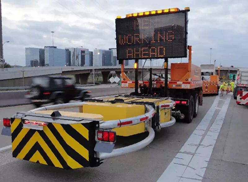 国外发明的卡车追尾防护装置，你觉得能管用么？的图14