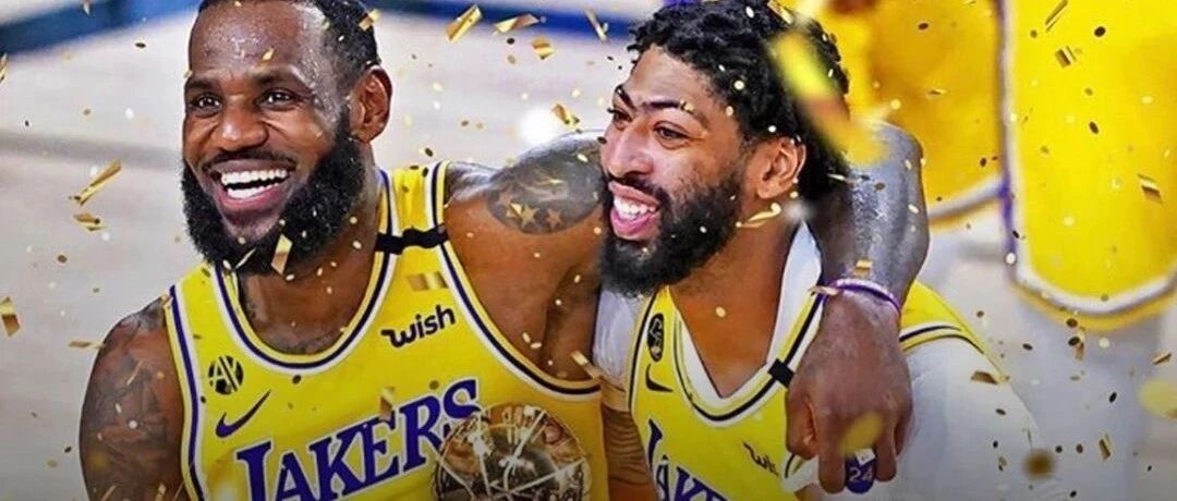 崩了！59+22+14！湖人王炸组合打疯！热火3大主力受伤，揪心啊……