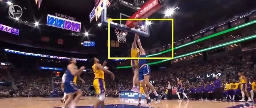 刚刚！勇士2分险胜湖人！33+5+末节16分！这个盖帽逼出最强汤神……