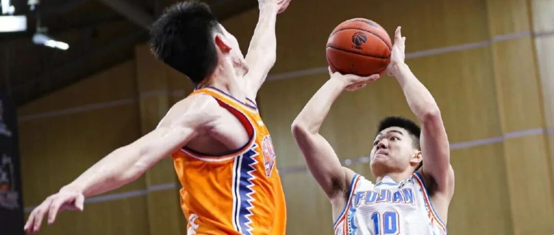 黎伊扬发飙了！28+7+4+3刷爆生涯纪录！新秀干成球队老大