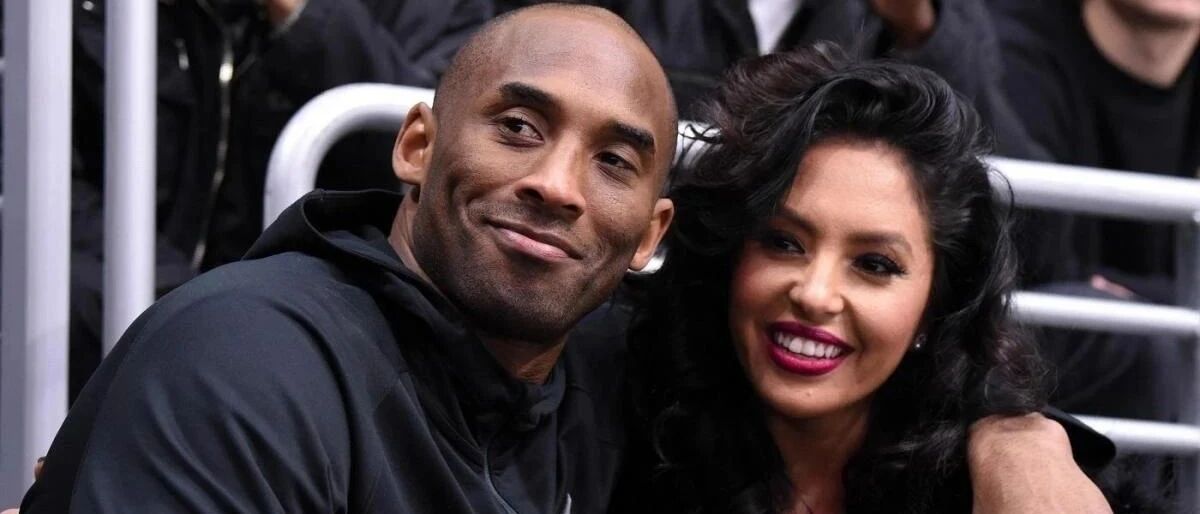 瓦妮莎点赞广东科比墙！中国球迷对科比的爱，她真的看到了……